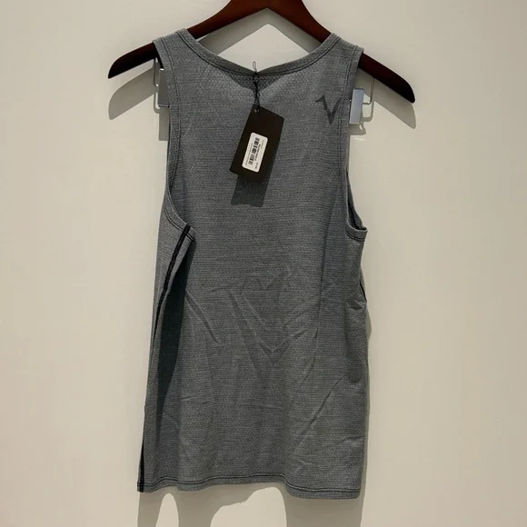 NEW NWT VOORMI Colorado Gray Women's Tank Top Wool M Ultralight - Picture 4 of 6